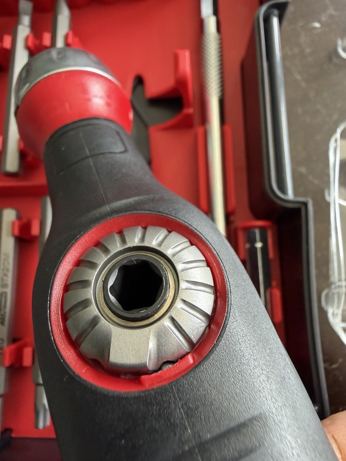 MAC Tools SBDR41SN 41-PC. DUAL RATCHETING SCREW & NUT DRIVER SET???