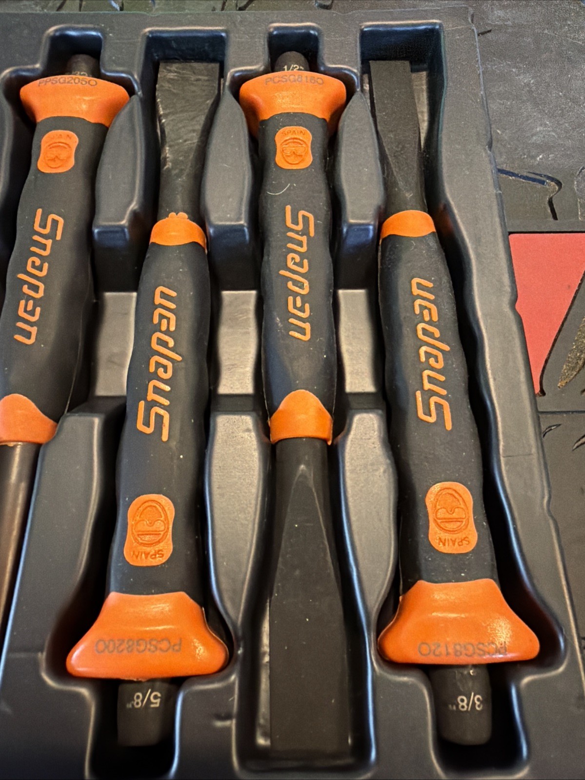 SNAP ON PUNCH & CHISEL SET SOFT GRIP PPCSG710 ORANGE LIGHTLY USED CONDITION