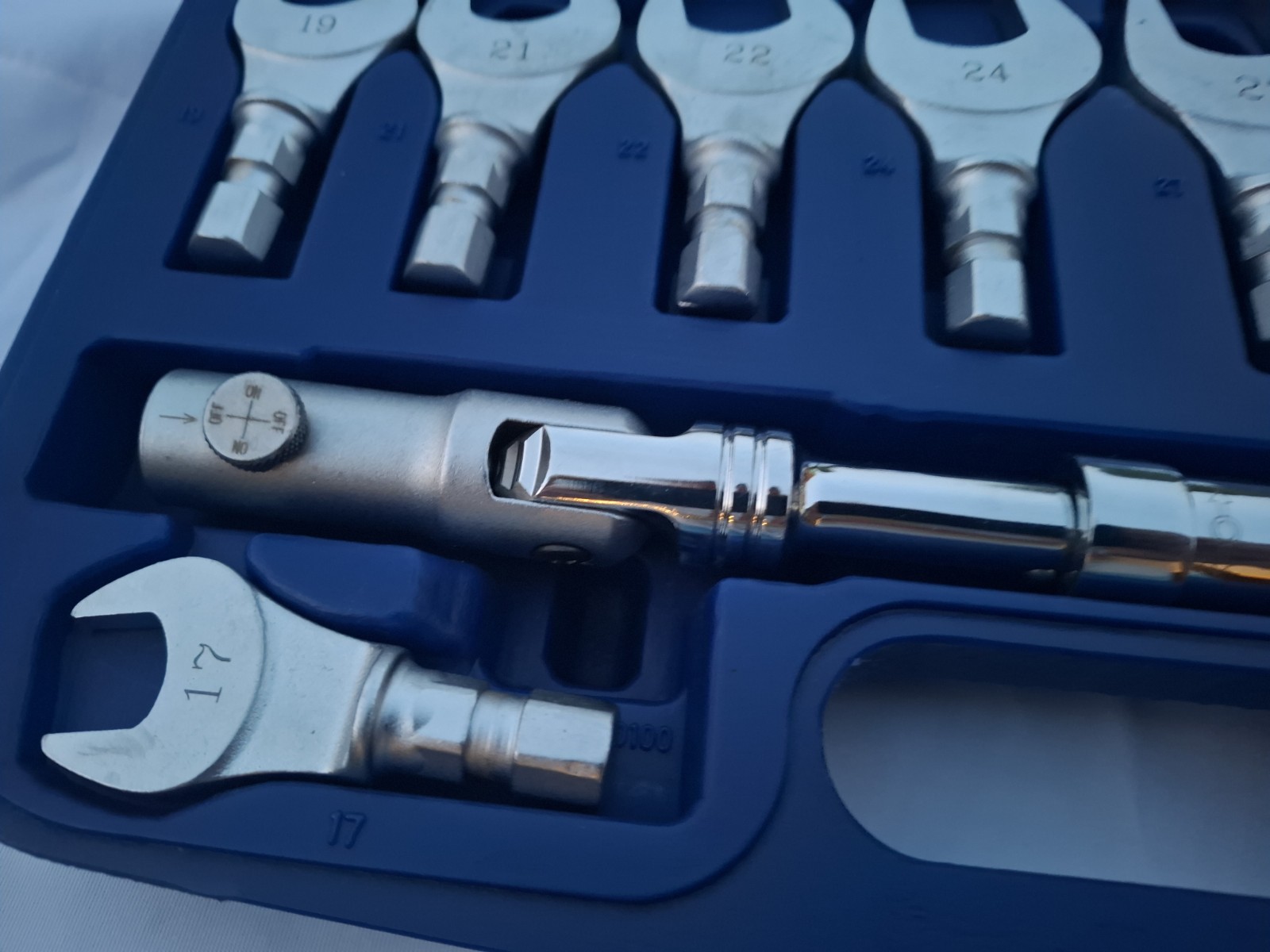 Boxed NOS LASER 10 piece obstruction spanner head tool set Never Used