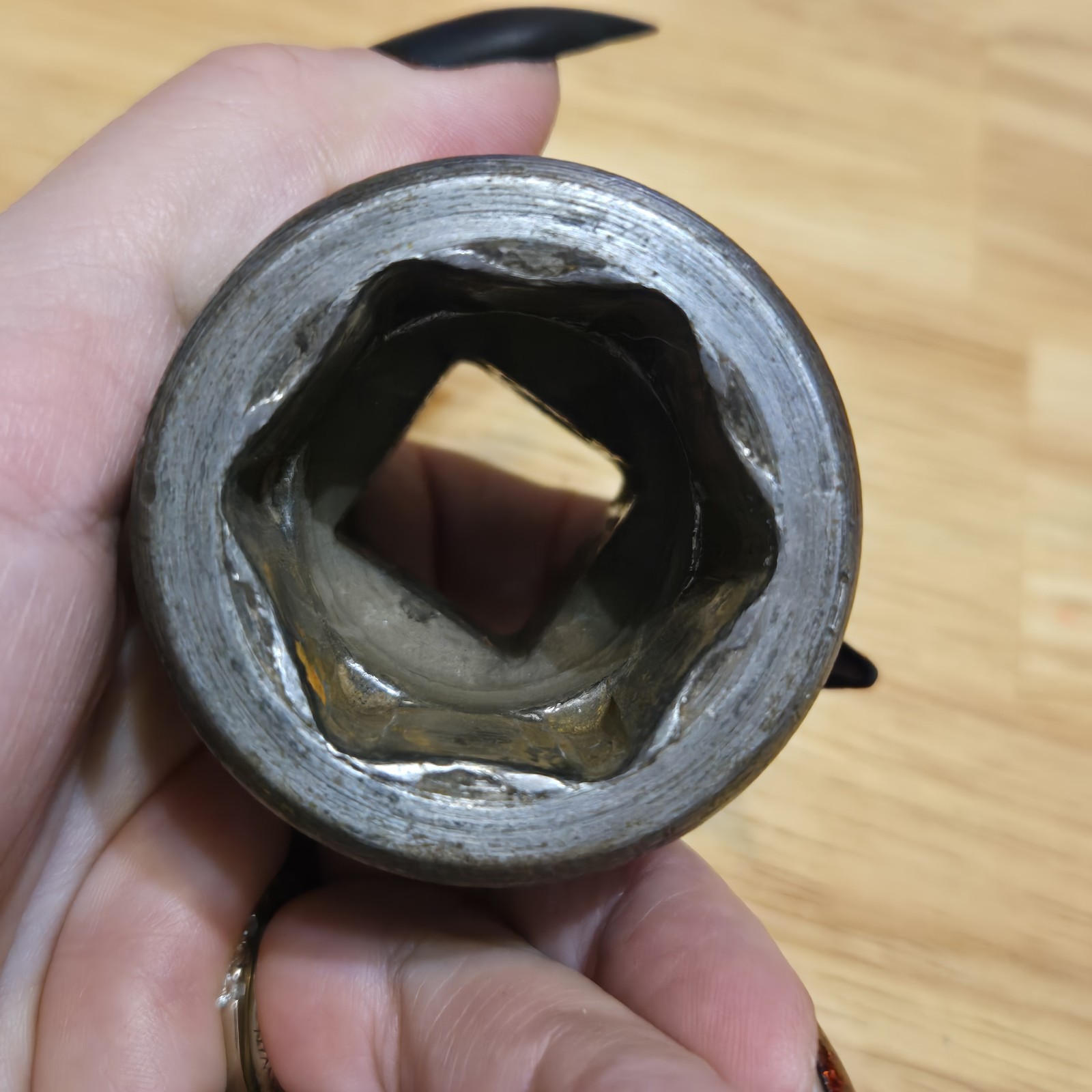 Snap On IM-382 3/4 Inch Drive 1-3/16 30mm 6 Point Impact Socket Used Tools