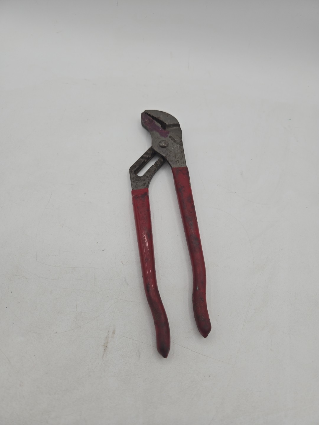 Blue Point CHN430 Slip Joint Adjustable Pliers 10″ Red Grips USA