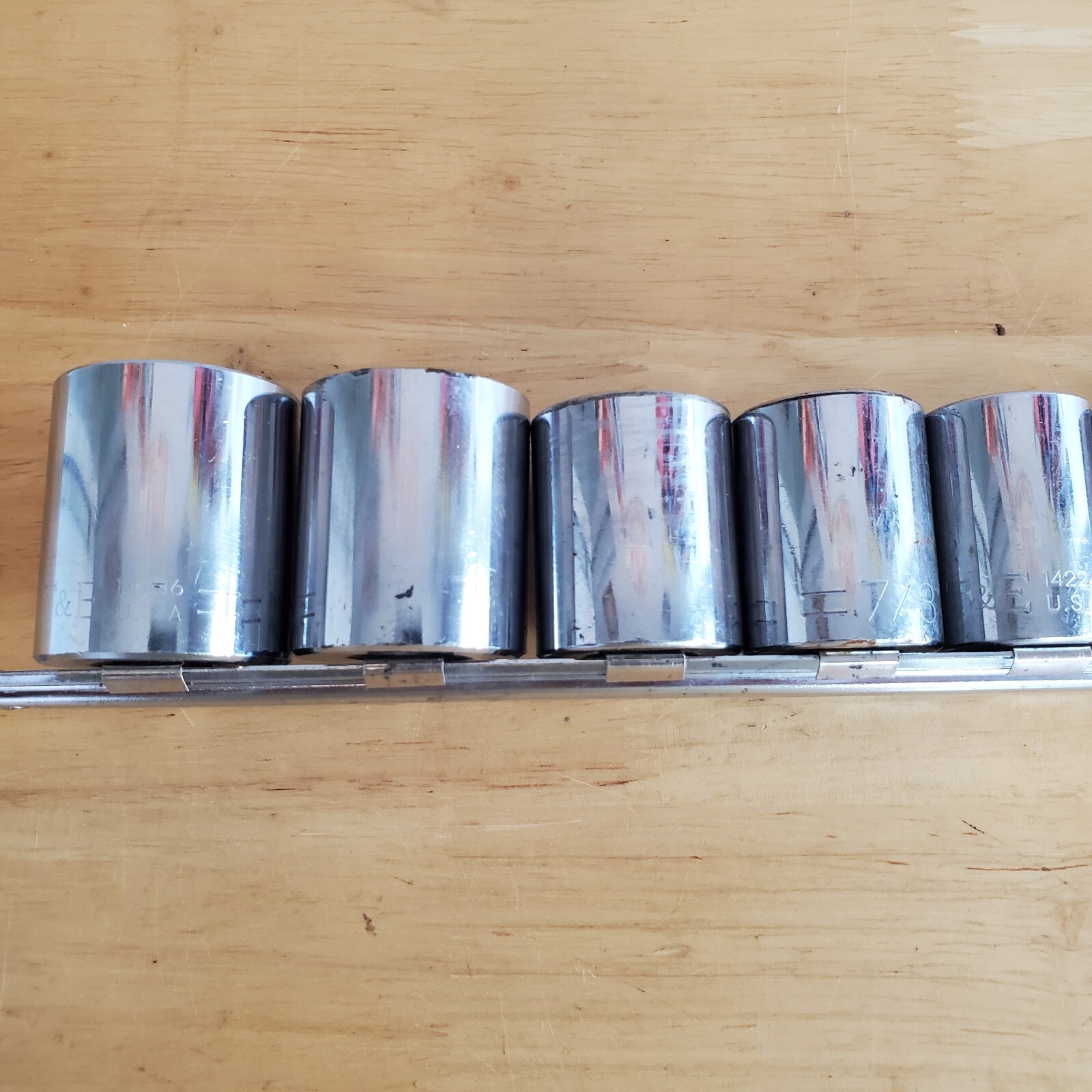T & E Tools 11 Pc SAE Socket Set 1/2″dr 6pt Read Full Description USA