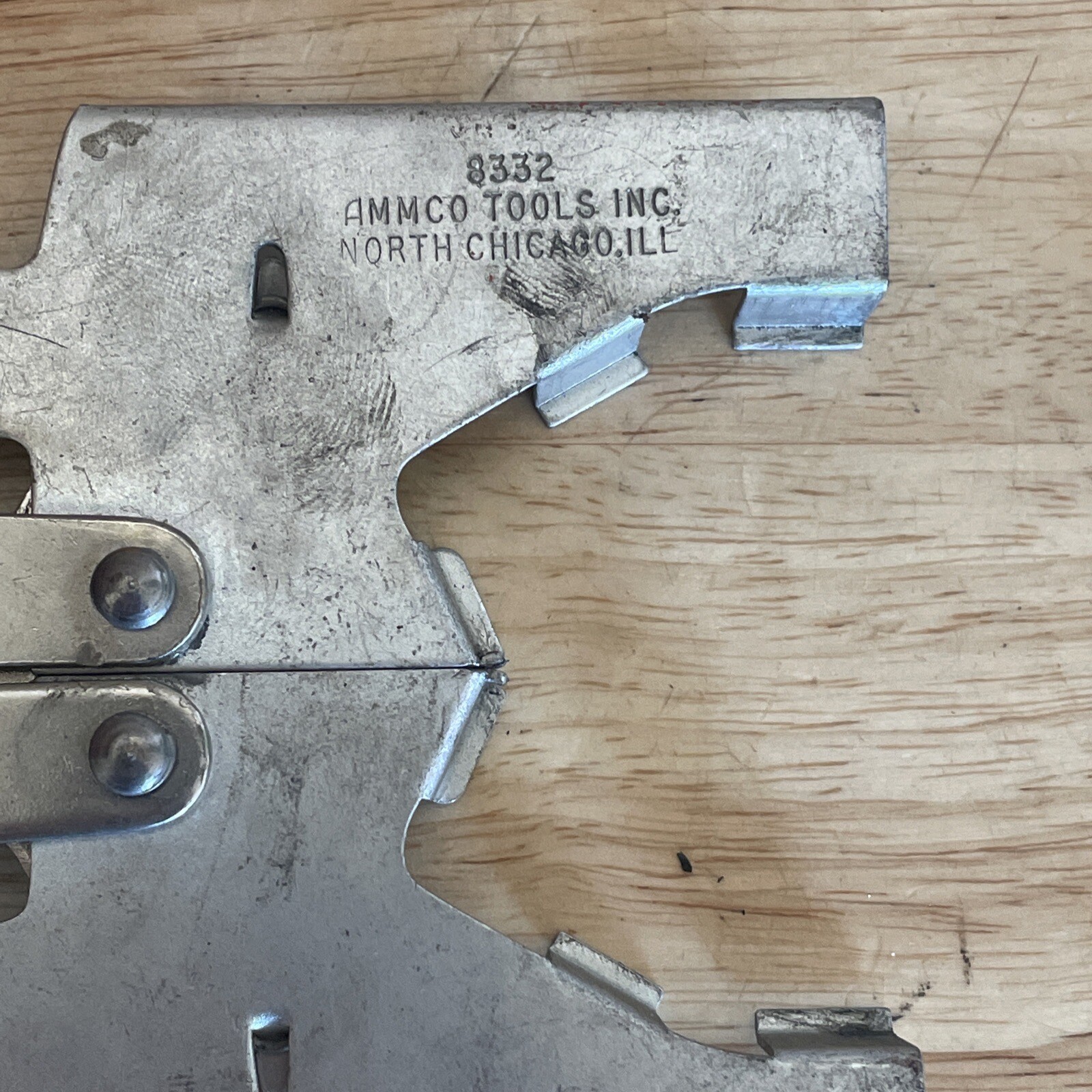 AMMCO Model 8332 Piston Ring Expander 1-1/4 To 2-1/4” North Chicago Illinois USA