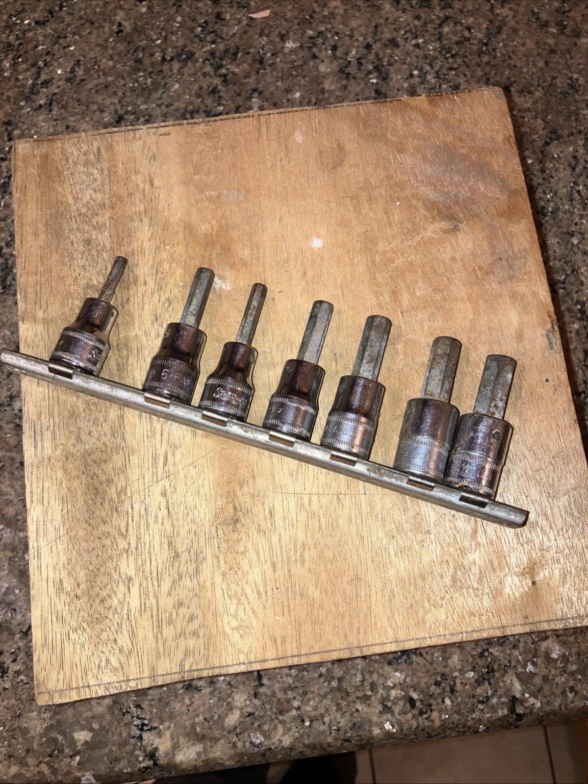 SNAP ON 3/8 DRIVE METRIC ALLEN SOCKET 4mm-10mm 7 PC SET IN Storage Bar