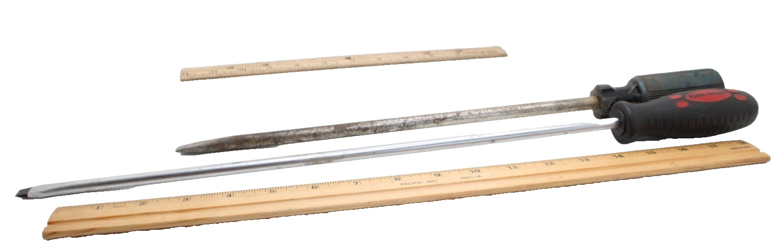 Lot of 2 Slotted/Flat Screwdrivers Long Shaft Soft Grip Heavy Duty 16″ and 12″