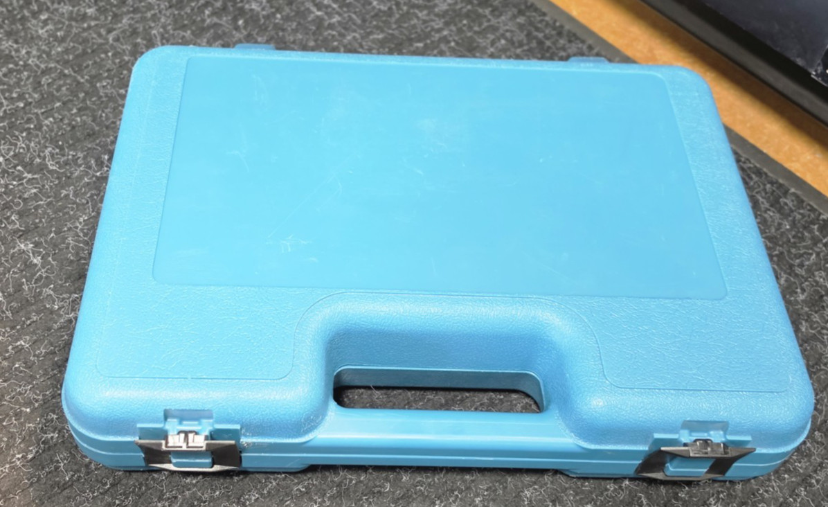 Makita JS8000 1/2-Inch 6.5 Amp Corded Variable Speed Fiber Cement Shear, HS Case