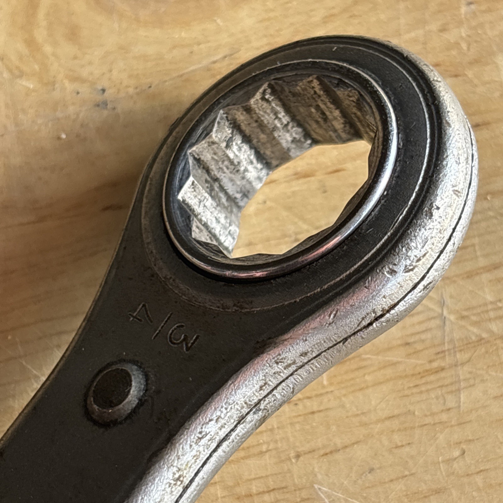 Indestro Select 5/8″ x 3/4″ Ratcheting Double Box End Wrench 12pt 0705 USA READ!