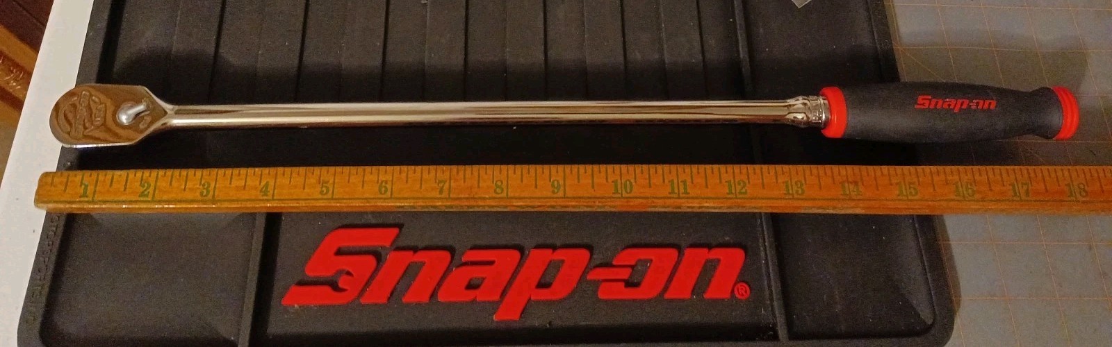 New Snap-on™ 3/8″ drive FHLL80A RED Soft Grip Ratchet XL Brand New