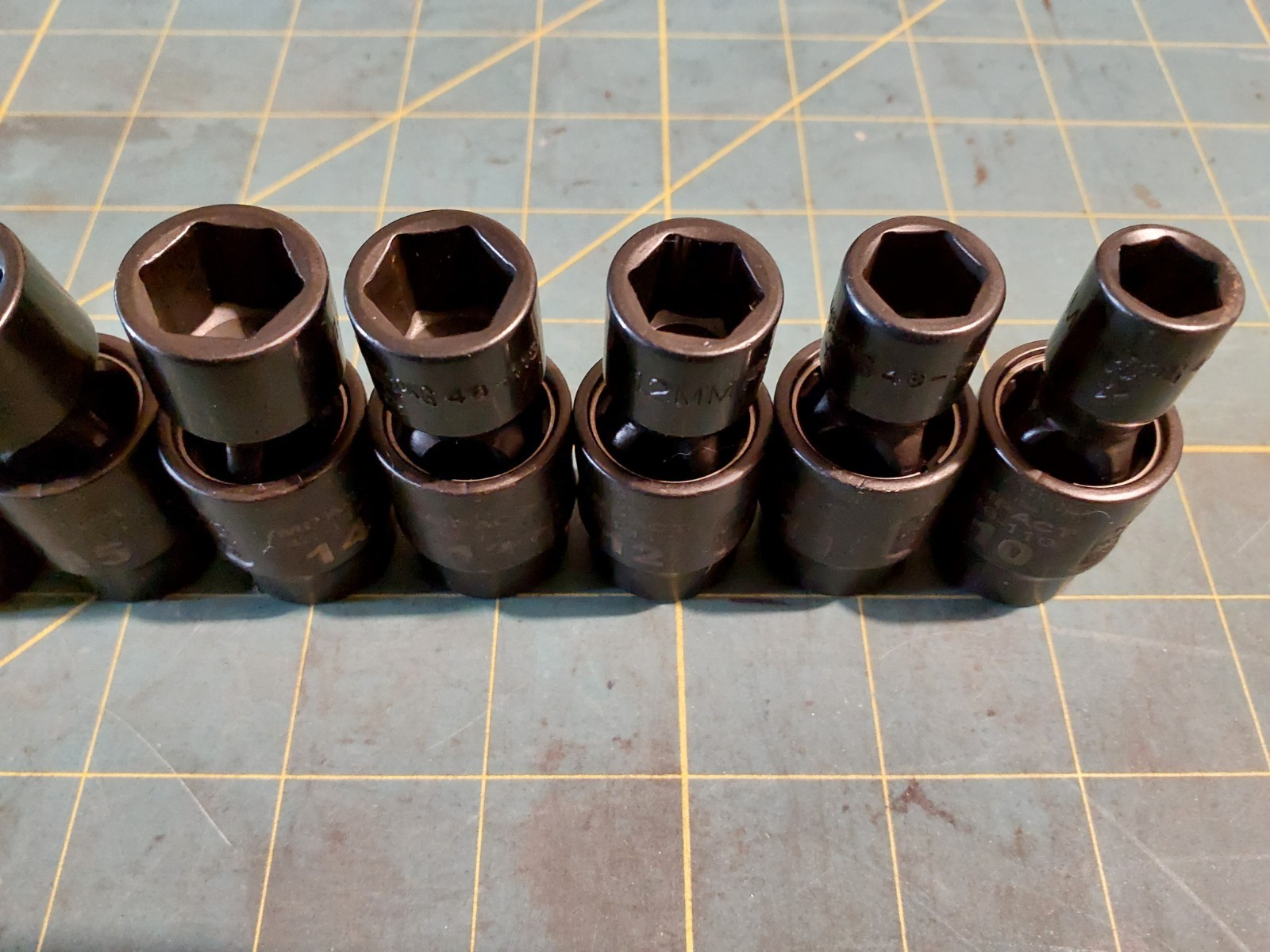 Armstrong Usa 3/8″dr Universal Impact Socket Set 10-19mm