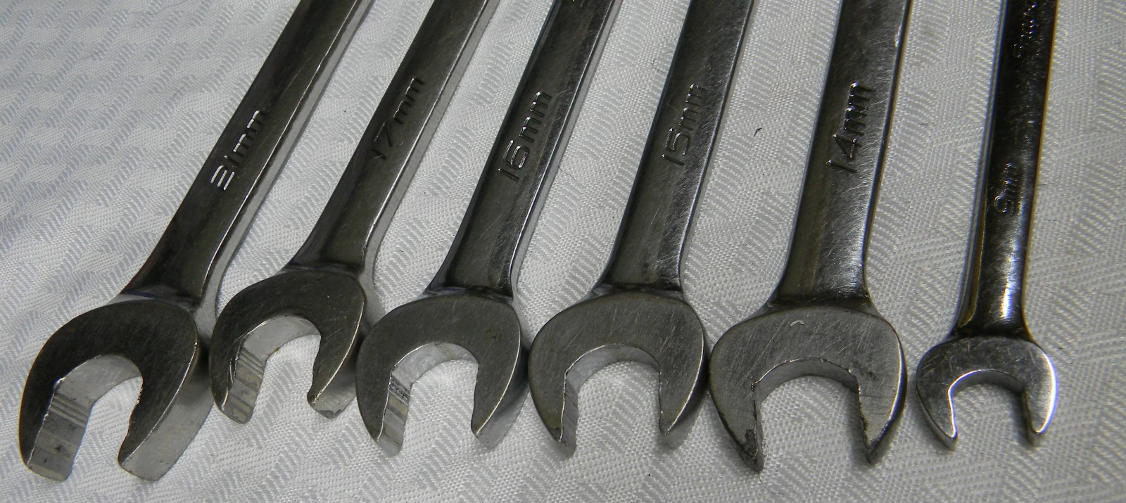 SNAP-ON 6PC METRIC 12PT COMBINATION WRENCH SET 9MM,14-17MM,21MM #SOEXM SERIES