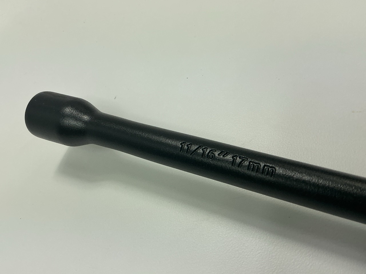 AutoCraft AC95 20″ Truck Lug Nut Wrench, SAE & Metric, 17mm, 19mm, 21mm, 23mm