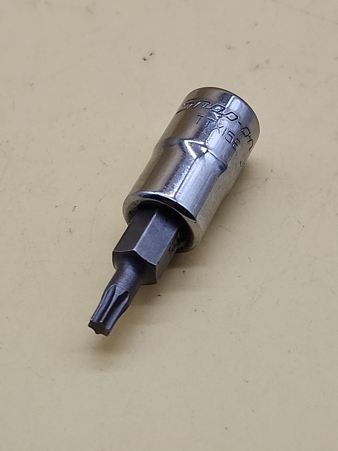 Snap-on Tools TTX15E 1/4″ Drive T15 Torx Bit Socket Driver USA