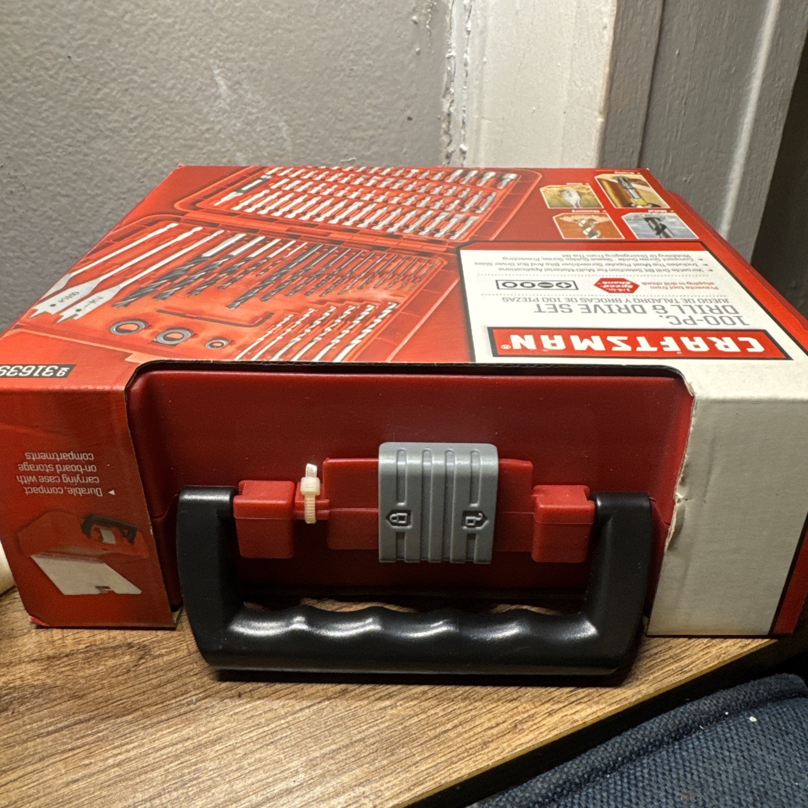 Craftsman 100-Piece Drill & Drive Set 31639 Brand New Carrying Case