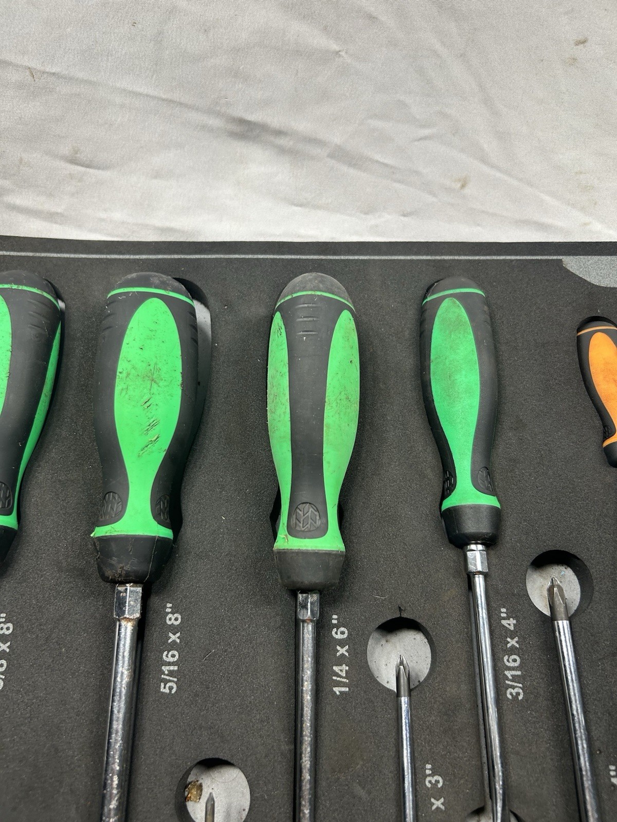 Mac Tools Macsimizer 12pc Screwdriver Set Neon Green/orange SDRBM20FNG