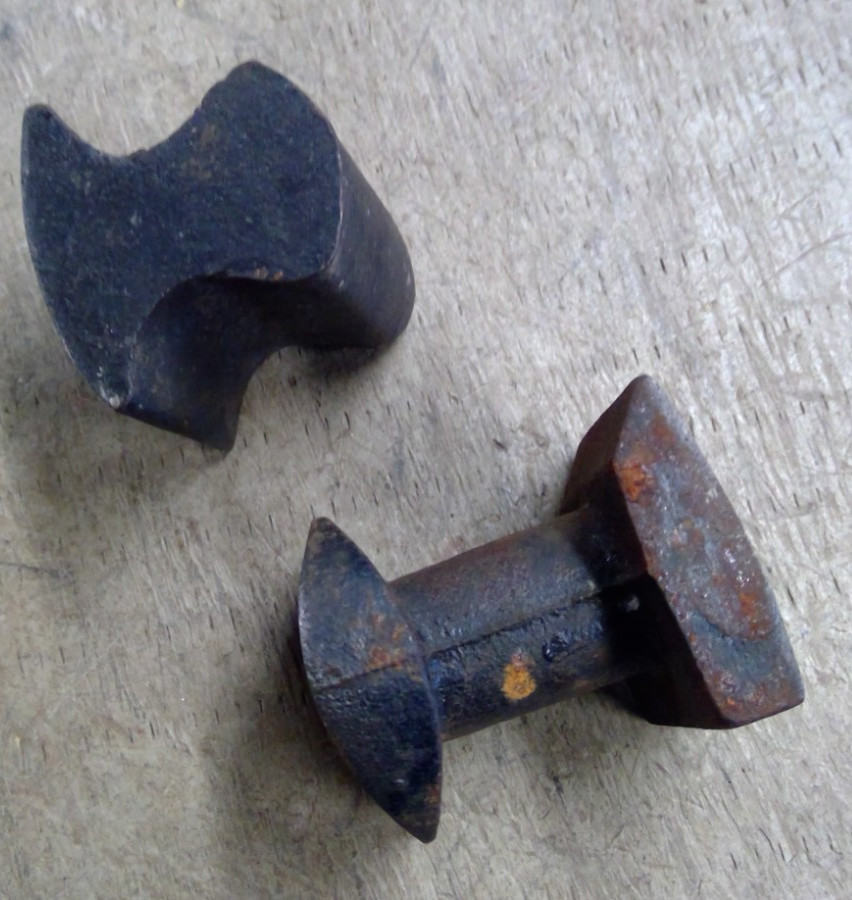 Vintage Used Auto Body Dolly Anvils 2 Piece Lot Unbranded Sheet Metal Tools