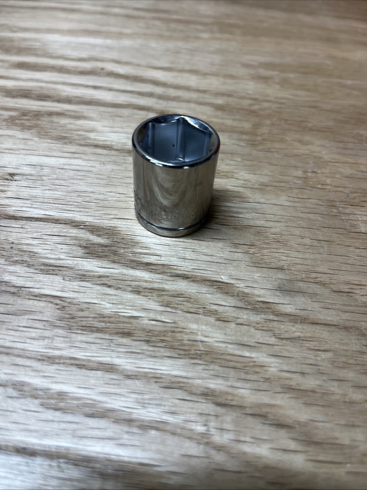 Blue Point Tools BLPS381116 11/16″ SAE Shallow Socket 3/8″ Drive 6 Point Chrome