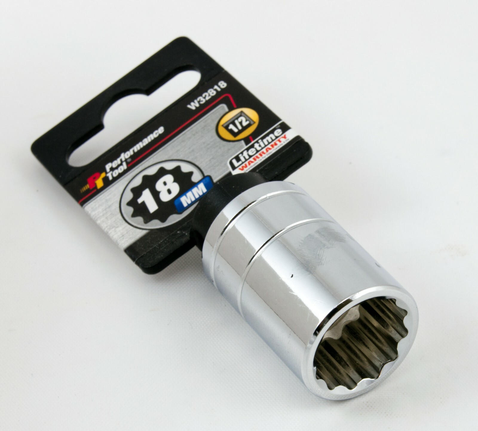 18mm 1/2″ Drive 12 Point Metric Shallow Standard Socket Performance Tool W32818