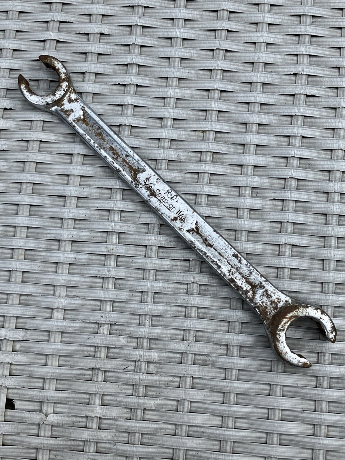 Snap-On Rvx-2022 5/8 And 11/16 Open Ended Wrench