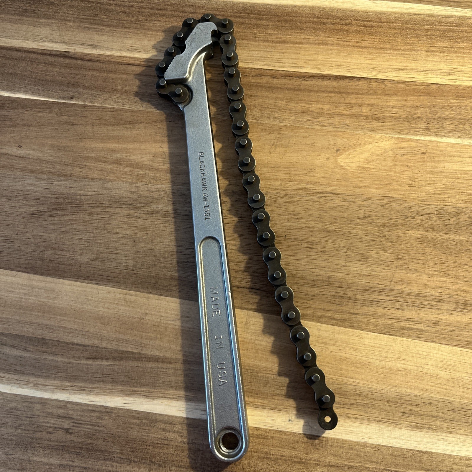Blackhawk AW-1351 Chain Wrench Approx 4″ Capacity Handle 12 1/2 » Long