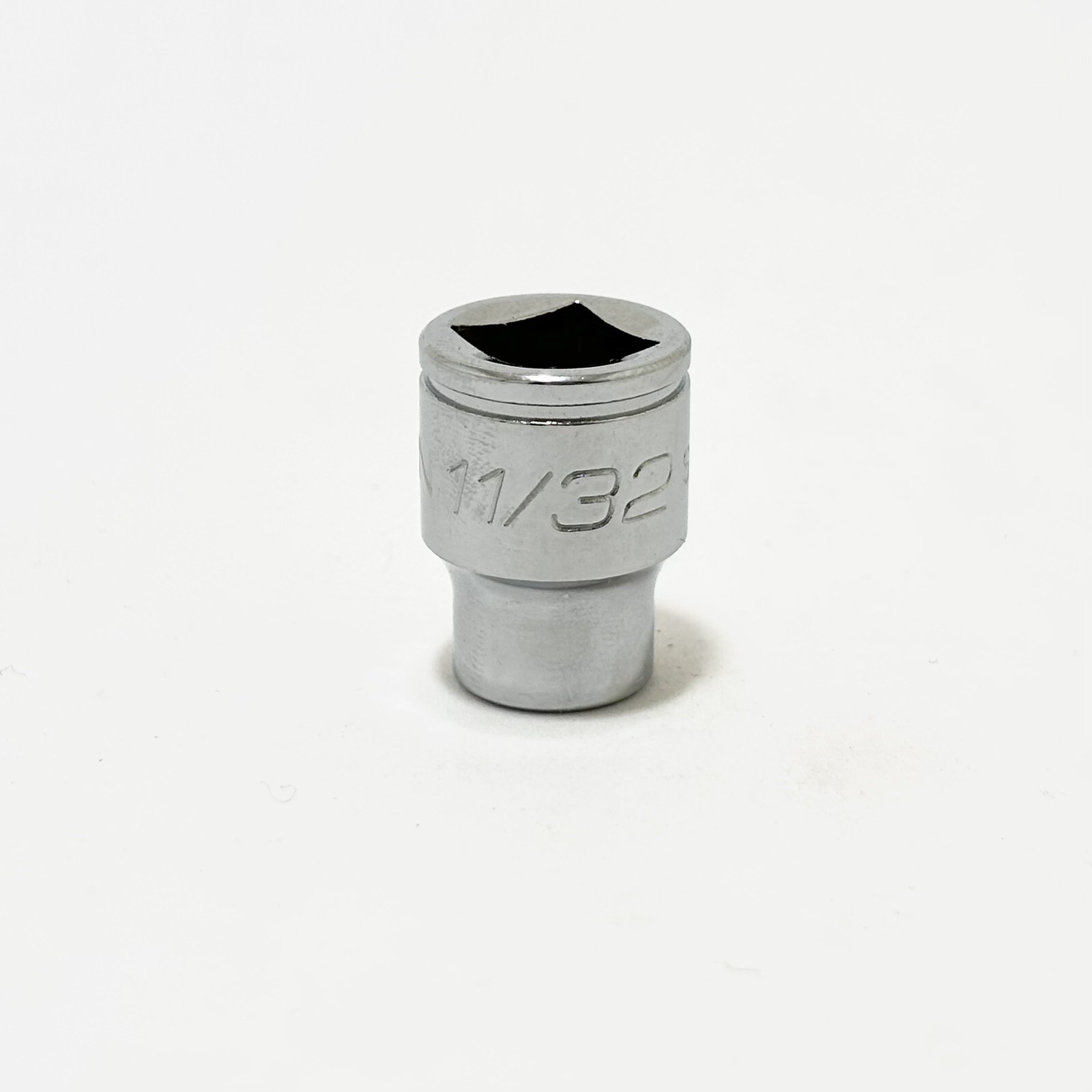 NEW ICON 11/32 INCH SOCKET 3/8” DRIVE SAE INCH 6 POINT POLISHED S2SS34