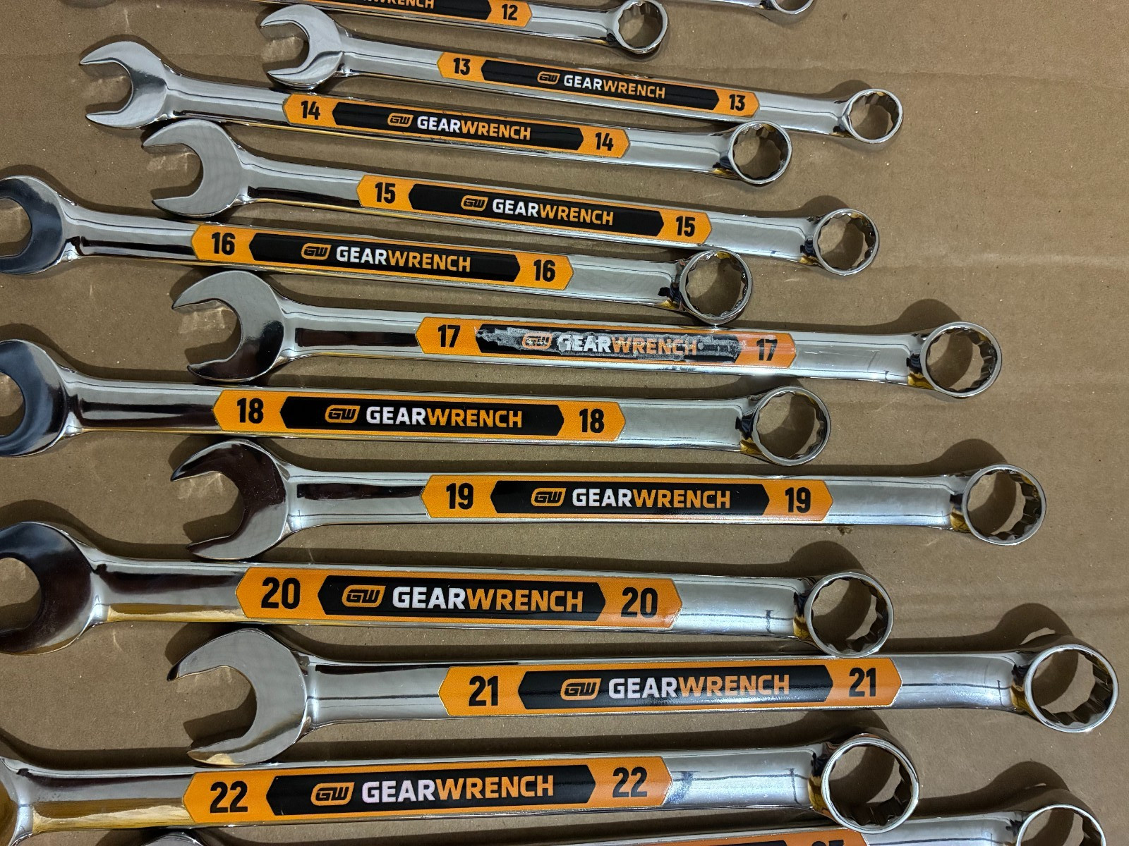 Gearwrench 23 PC 12 Point Metric Hi-Viz Long Pattern Combination Wrench Set