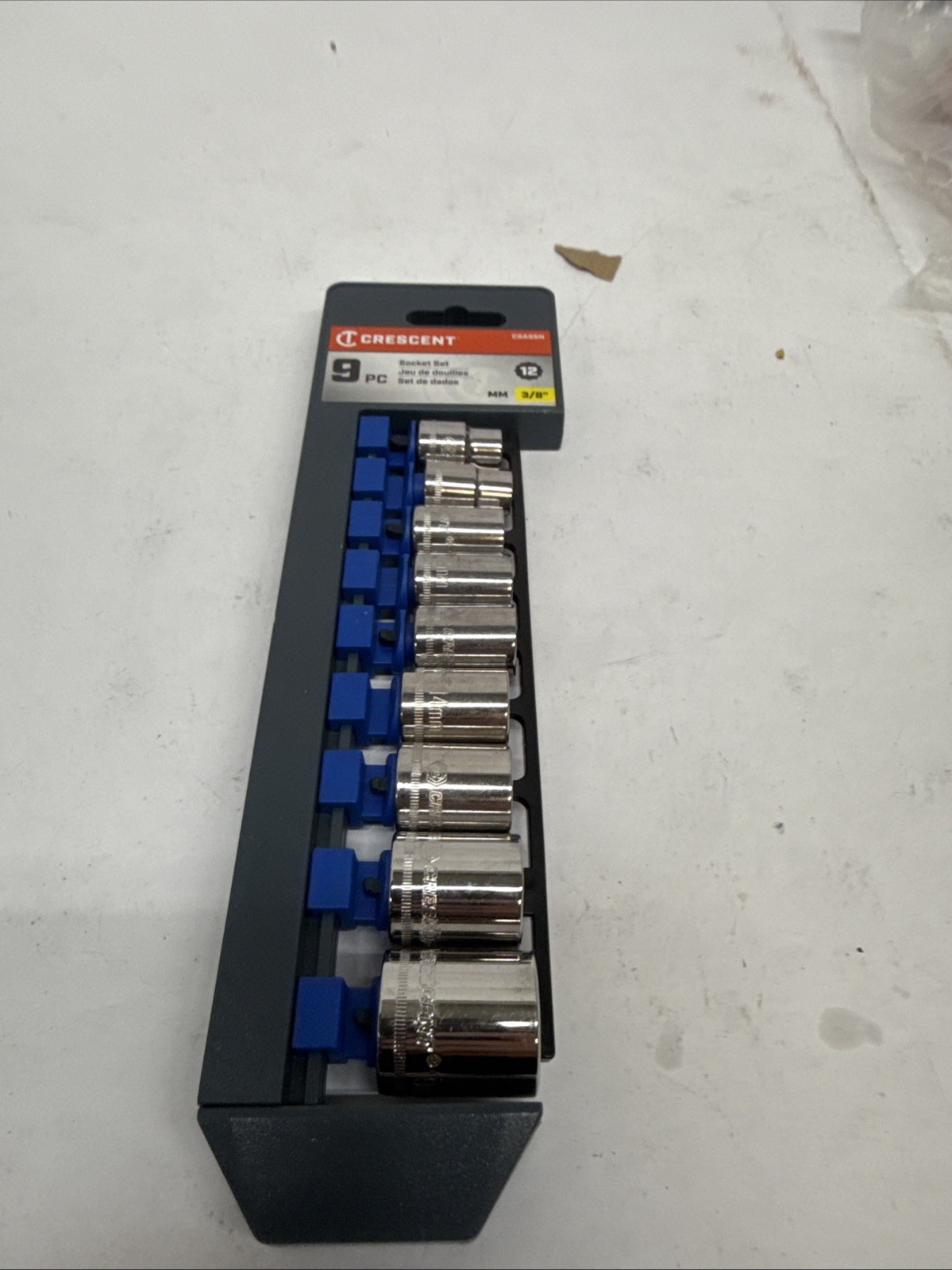 Crescent 9 Pc. 3/8″ Drive 12 Point Standard Metric Socket Set – CSAS5N