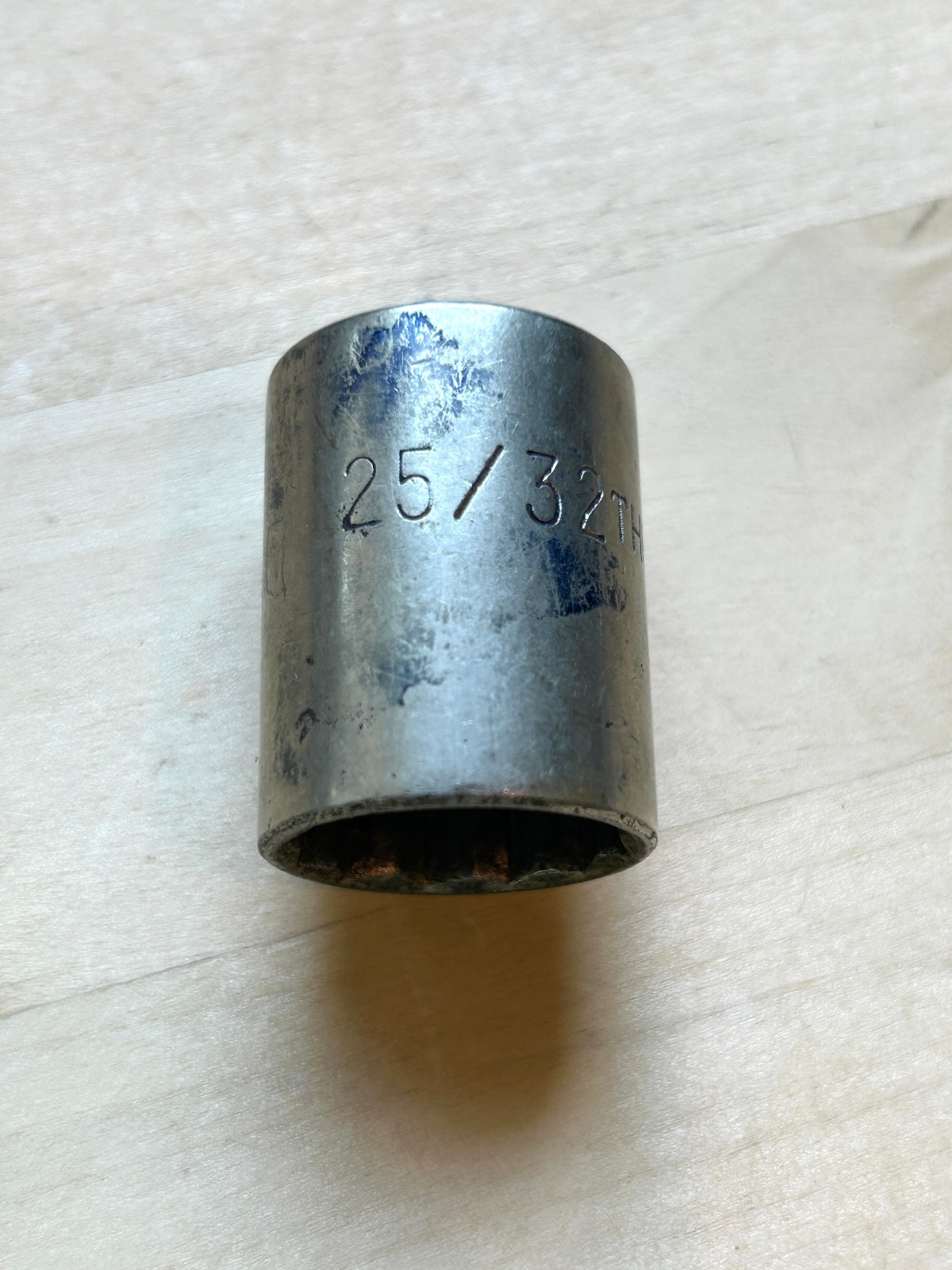 Vintage Thorsen 25/32″ – 12 Point Socket 1/2″ Drive – 525 *name inscribed*