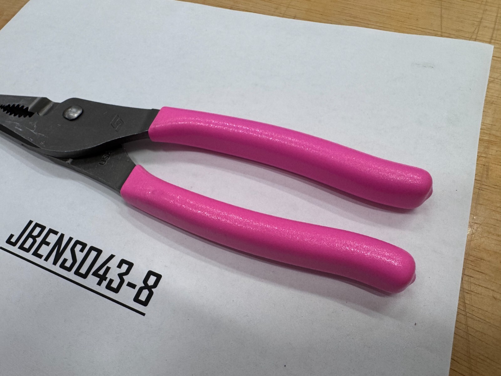 Snap-On Tools USA NEW PINK 9″ Soft Grip Long Nose Slip Joint Pliers LN47ACFP