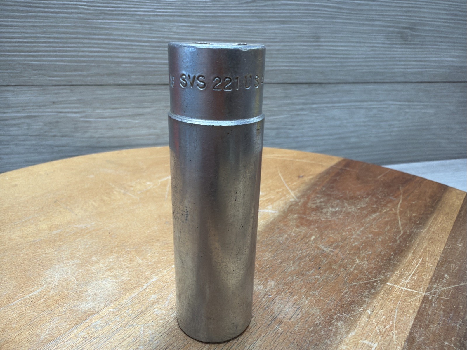 Snap-on 1/2″ Drive 11/16″ Deep Socket 12-point SVS221