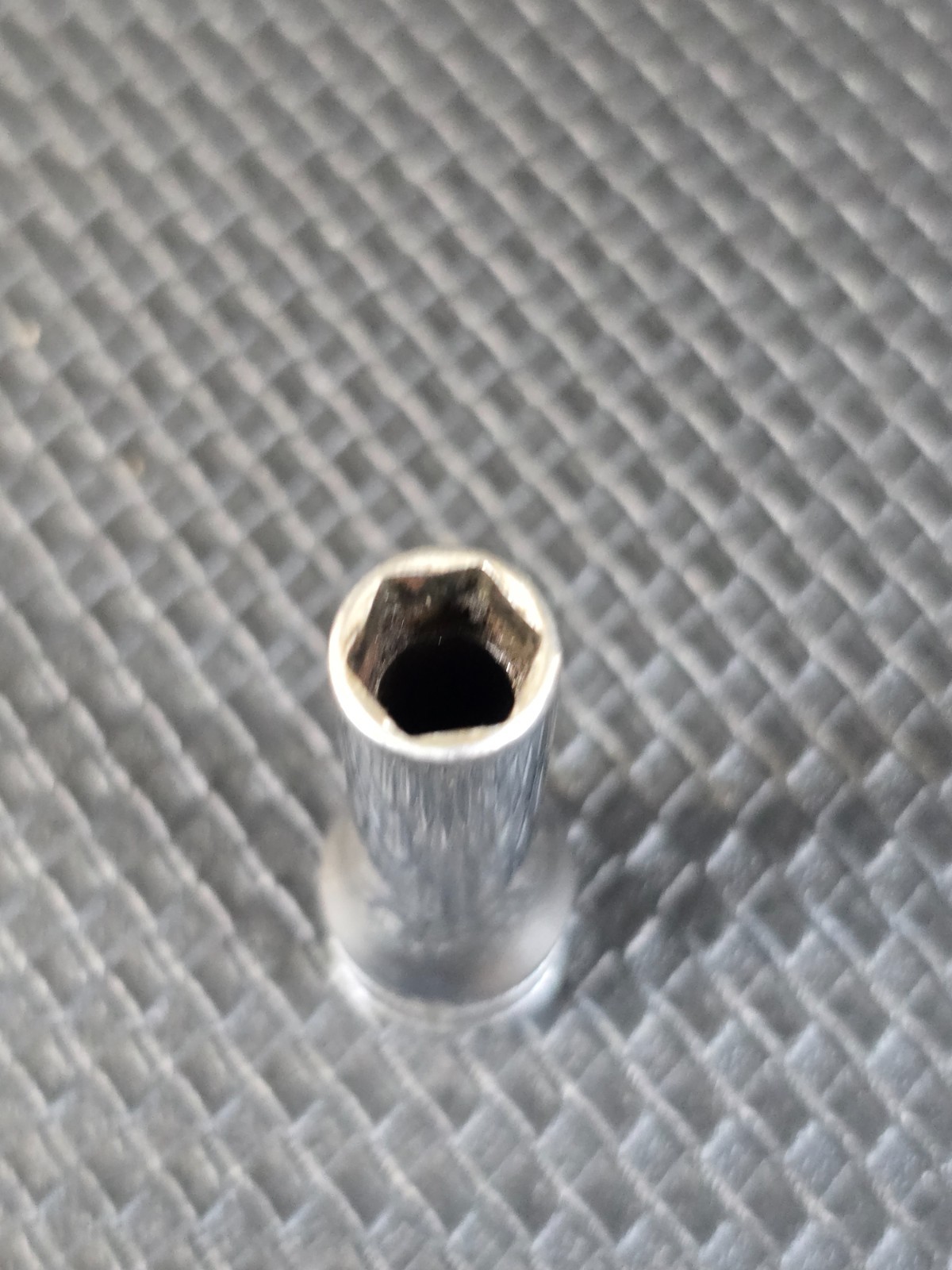 Snap-on SFS101 3/8″ Drive 5/16″ 6-Point SAE Deep Chrome Socket USA Pro Hand Tool