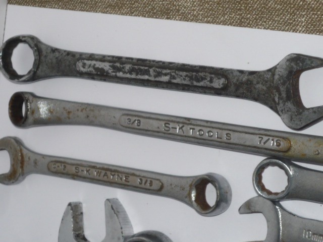 Lot of 23 wrenches, open and box end , Craftsman, SK, Master Mechanic & more.