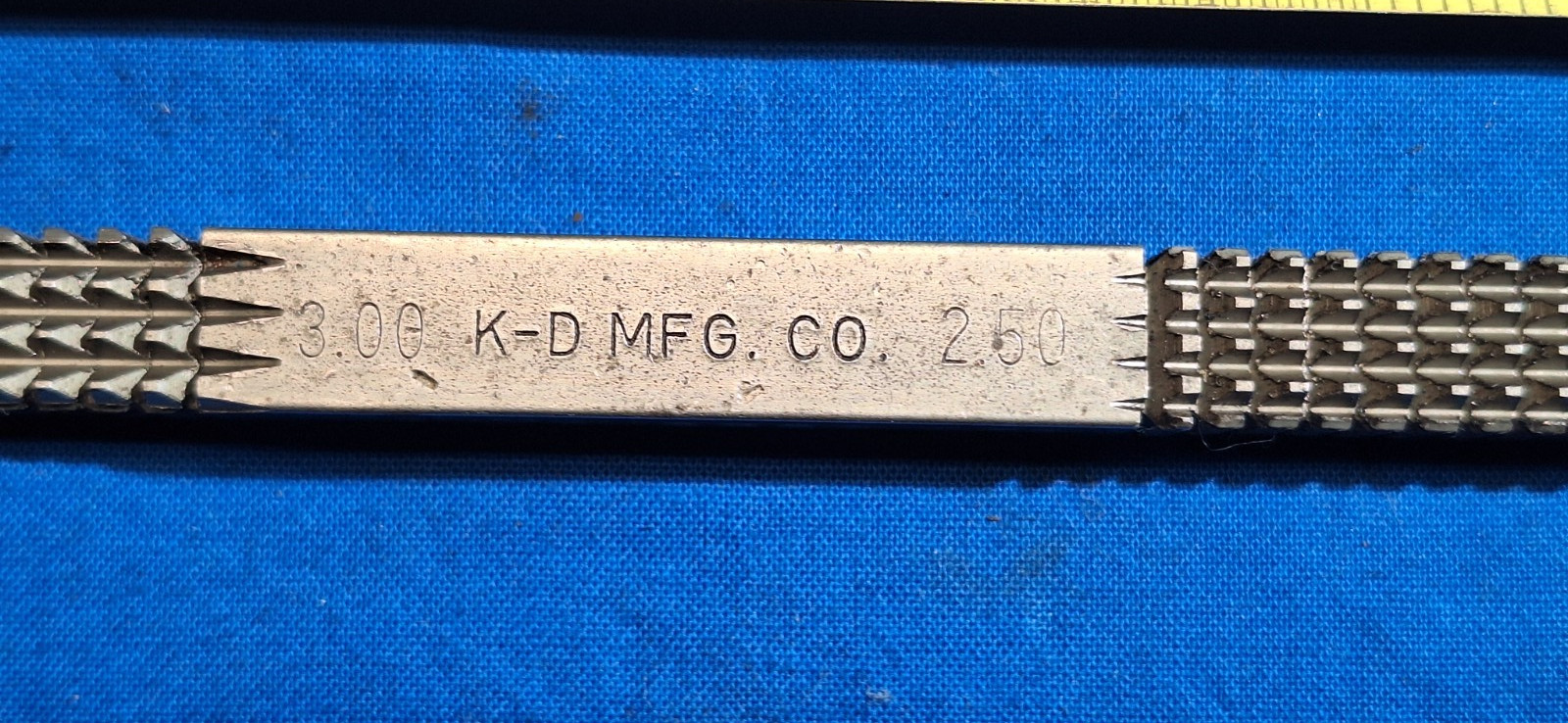 KD Tools 2228 METRIC thread file USA Made 0.75 – 3.00 thread pitch
