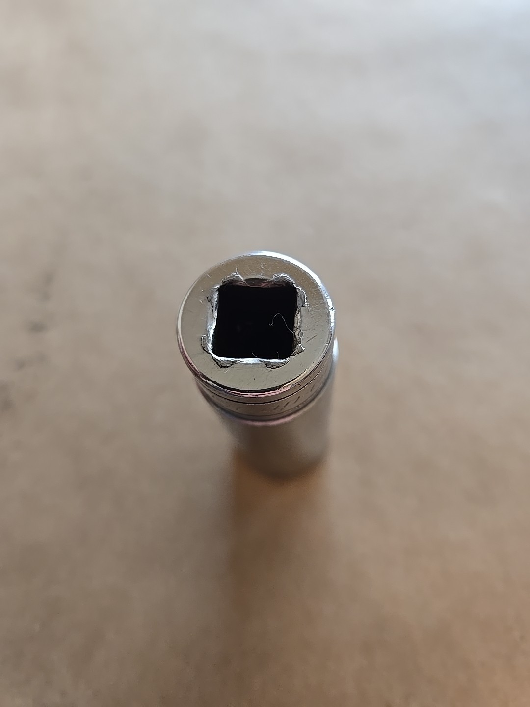 Snap On 3/8″ Drive 5/8″ 6PT SAE Deep Chrome Socket USA SFS201