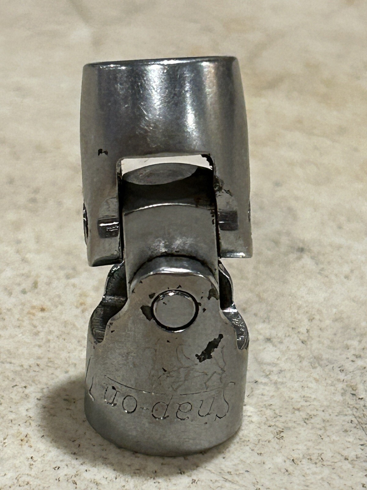 Snap On 3/8 Drive 7/16 12PT Swivel Socket FVU14