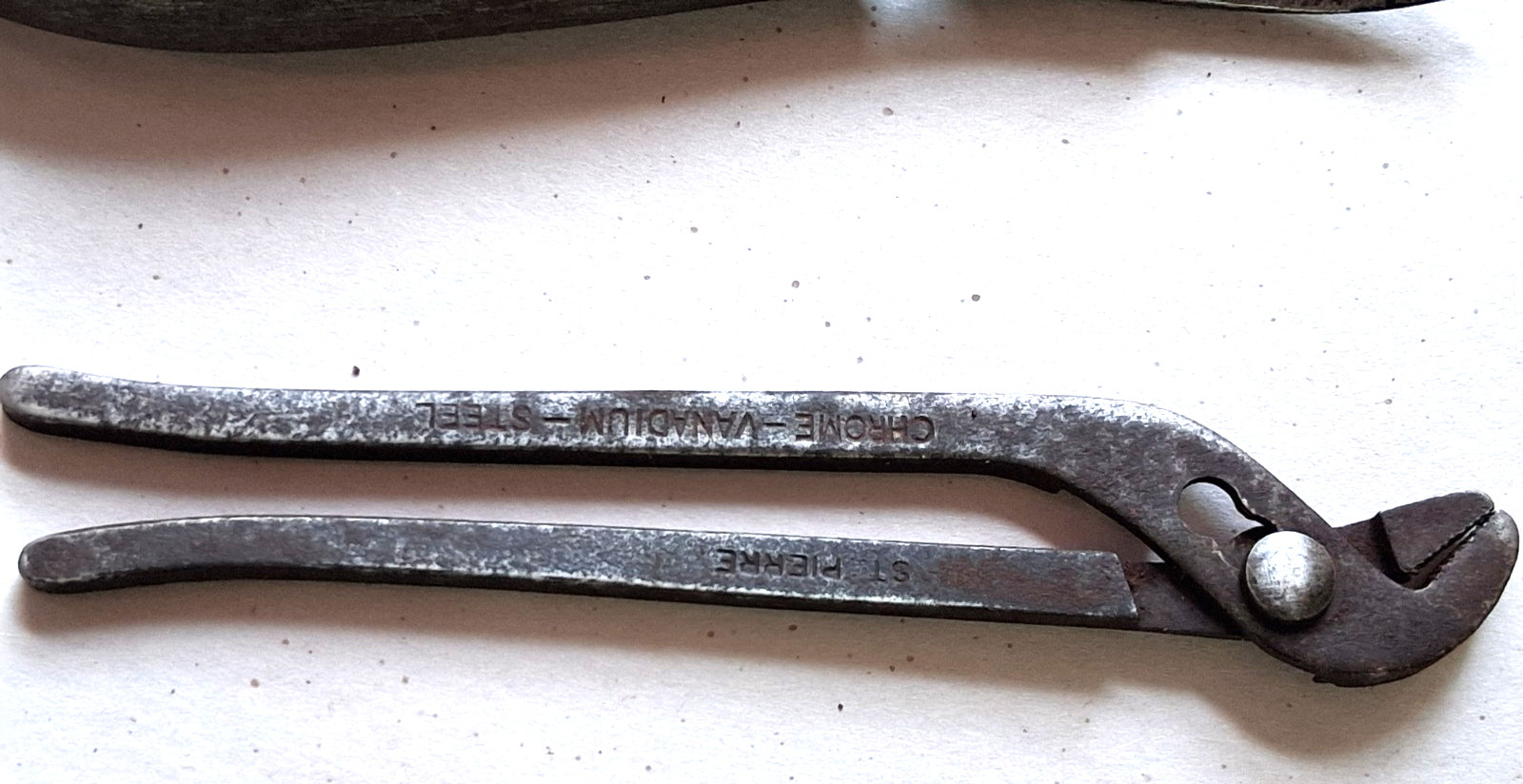 VTG 4-1/2″ USA Tools Adjustable Slipjoint Pliers Dividers Stripper Scissor Snips