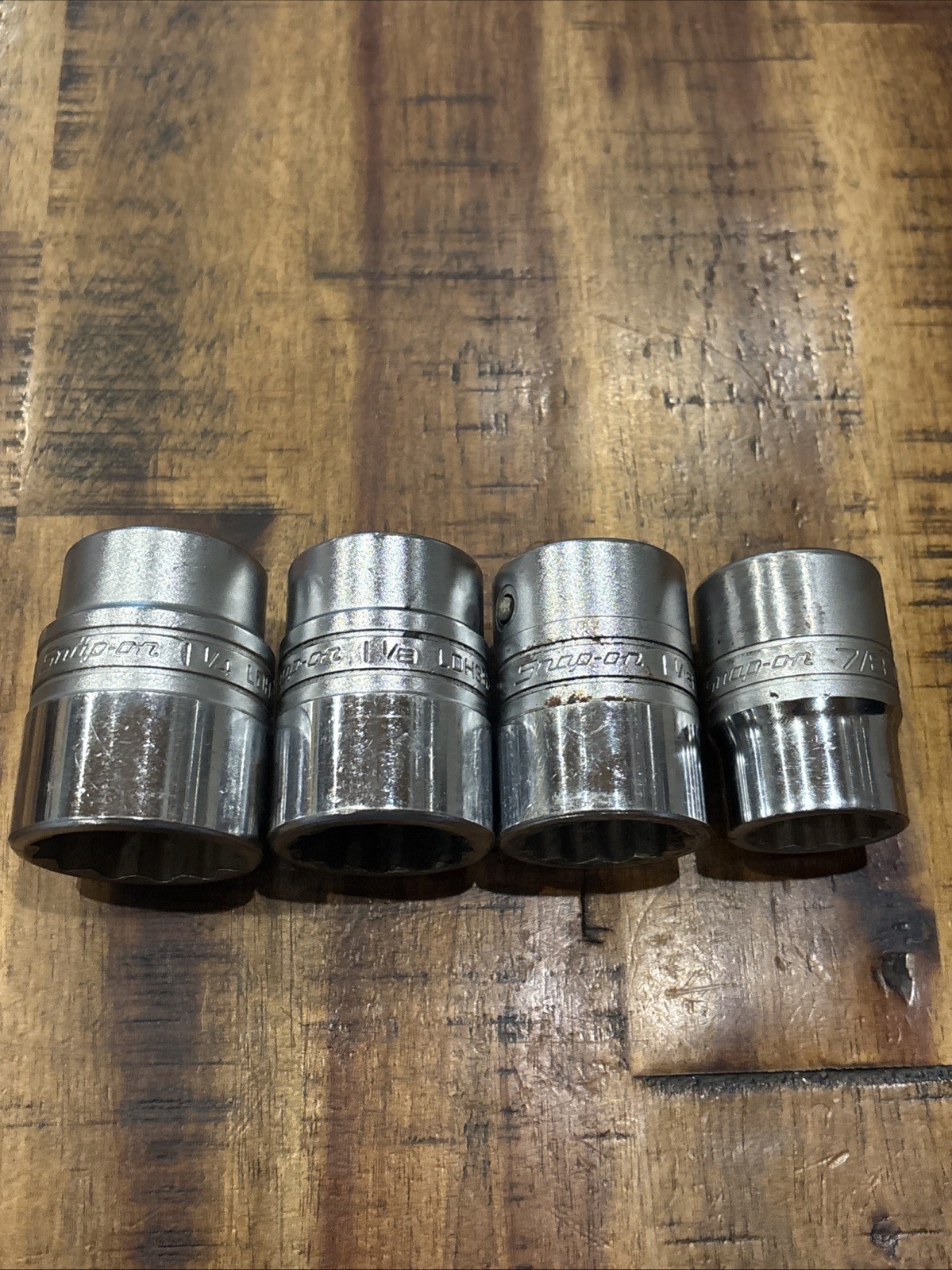 Snap-On Tools 3/4″ Drive SAE Sockets 12pt Size 1-1/4, 1-1/8, 1-1/16, & 7/8” USA