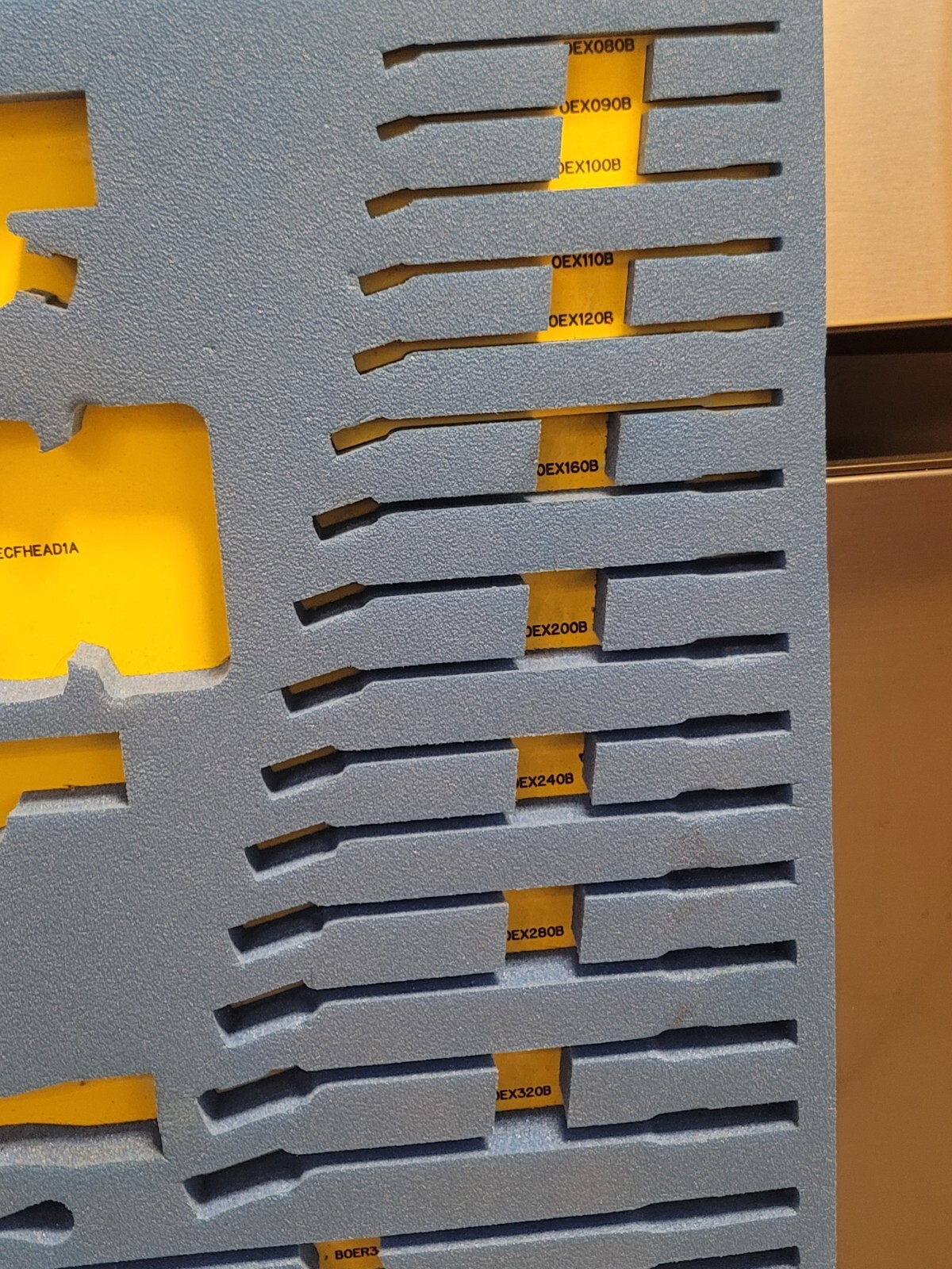 Snap-On FOAM Yellow Gray Toolbox Drawer Tools Toolbox Organizer 30.5″ X 22″ Rare