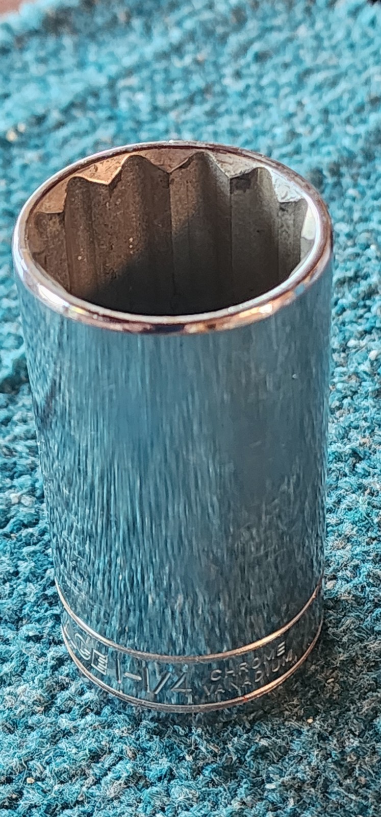 Preowned ACE Hardware 1-1/4″ Deep Chrome Socket 12-Point, 1/2″ Drive! Nice!