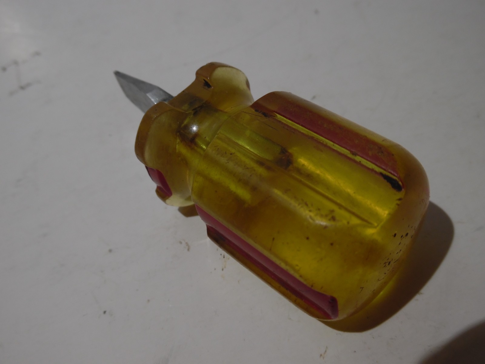 Mac Tools USA PN2S 5/16″ Flat Slotted Stubby Screwdriver Hard Plastic Handle