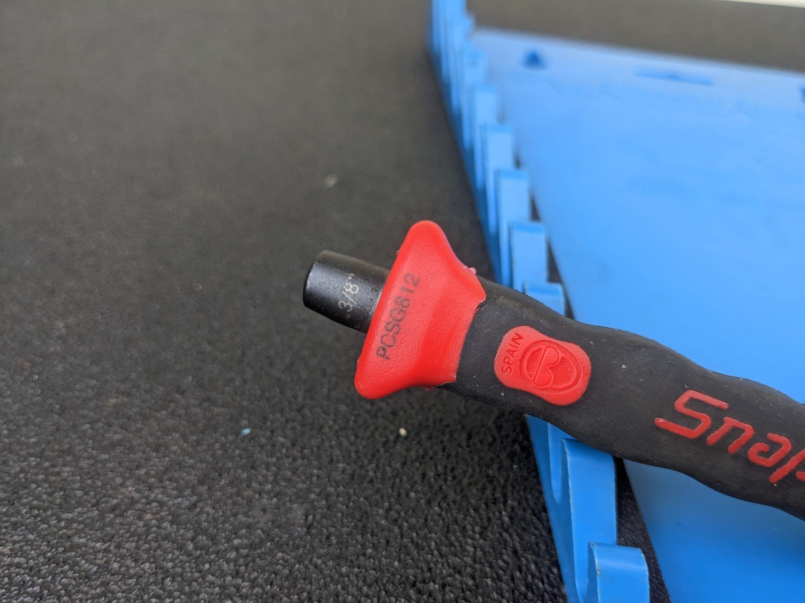 #bk818 Snap-on Tools NEW RED Soft Grip 3/8″ Flat Edge Chisel PCSG812