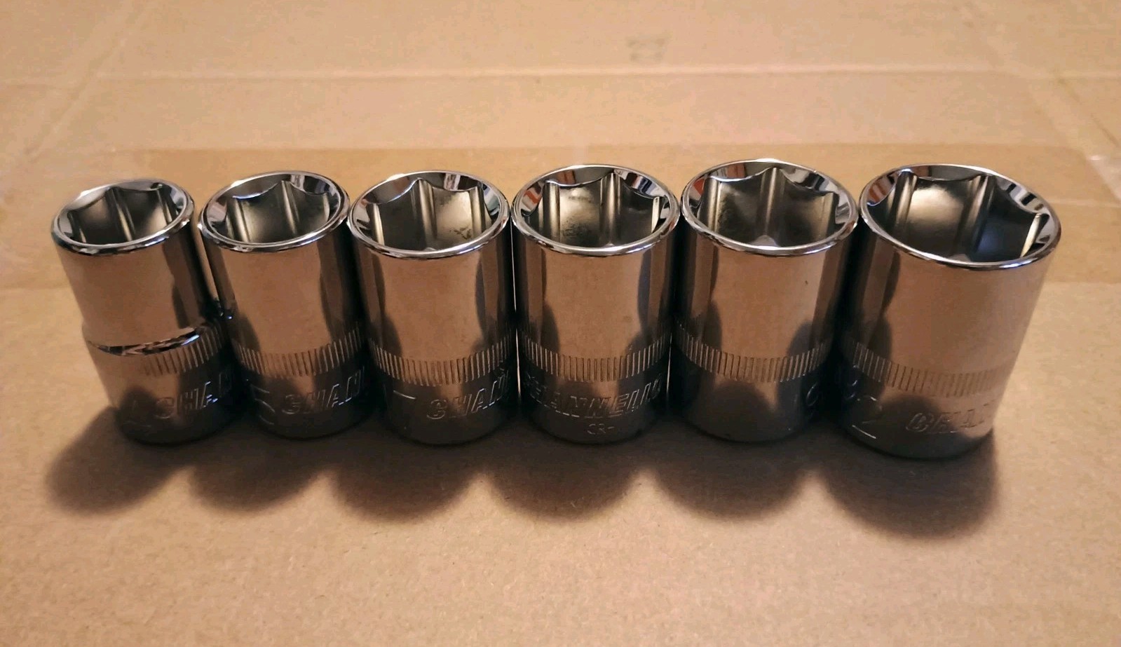 CHANNELLOCK 12 Piece SAE and METRIC 6 Point Standard Socket Set For 1/2″ Drive