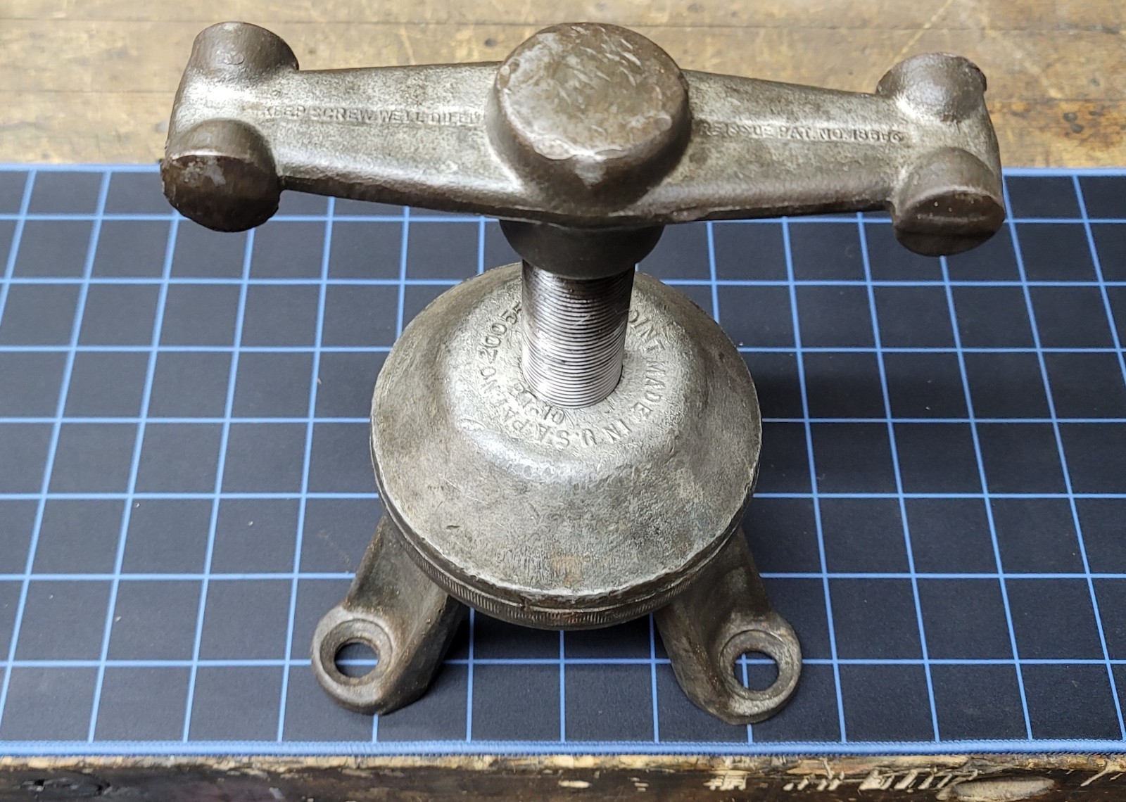 Vintage blue point Tool, 3 Jaw Leg Hub Wheel Puller Extremely Heavy Duty USA