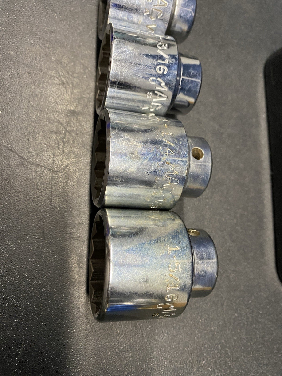Mac Tools V326- V422 SAE 1”— 1-5/16″ Shallow Socket 1/2″ Drive 6 & 12pt USA