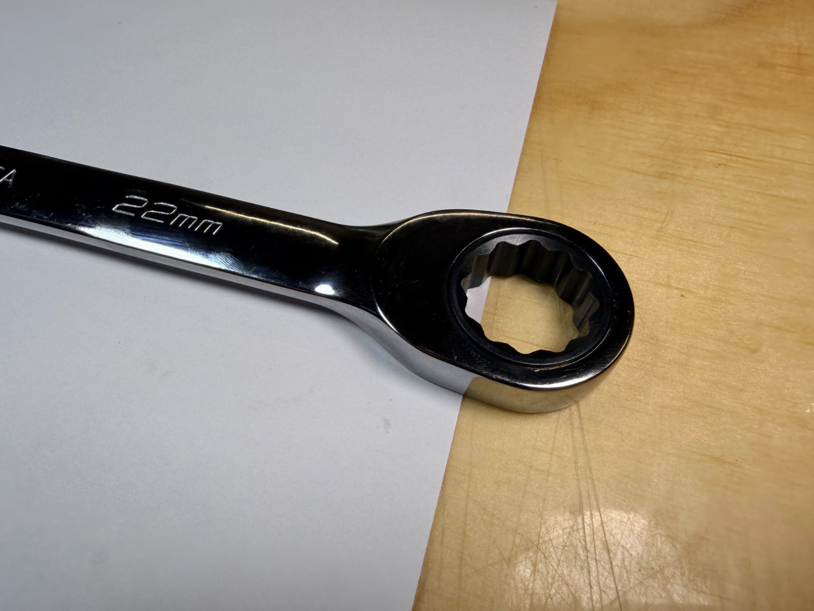 Snap-on Tools NEW 22mm Metric 0° Non-Reversing Ratcheting Combo Wrench SOXRM22A