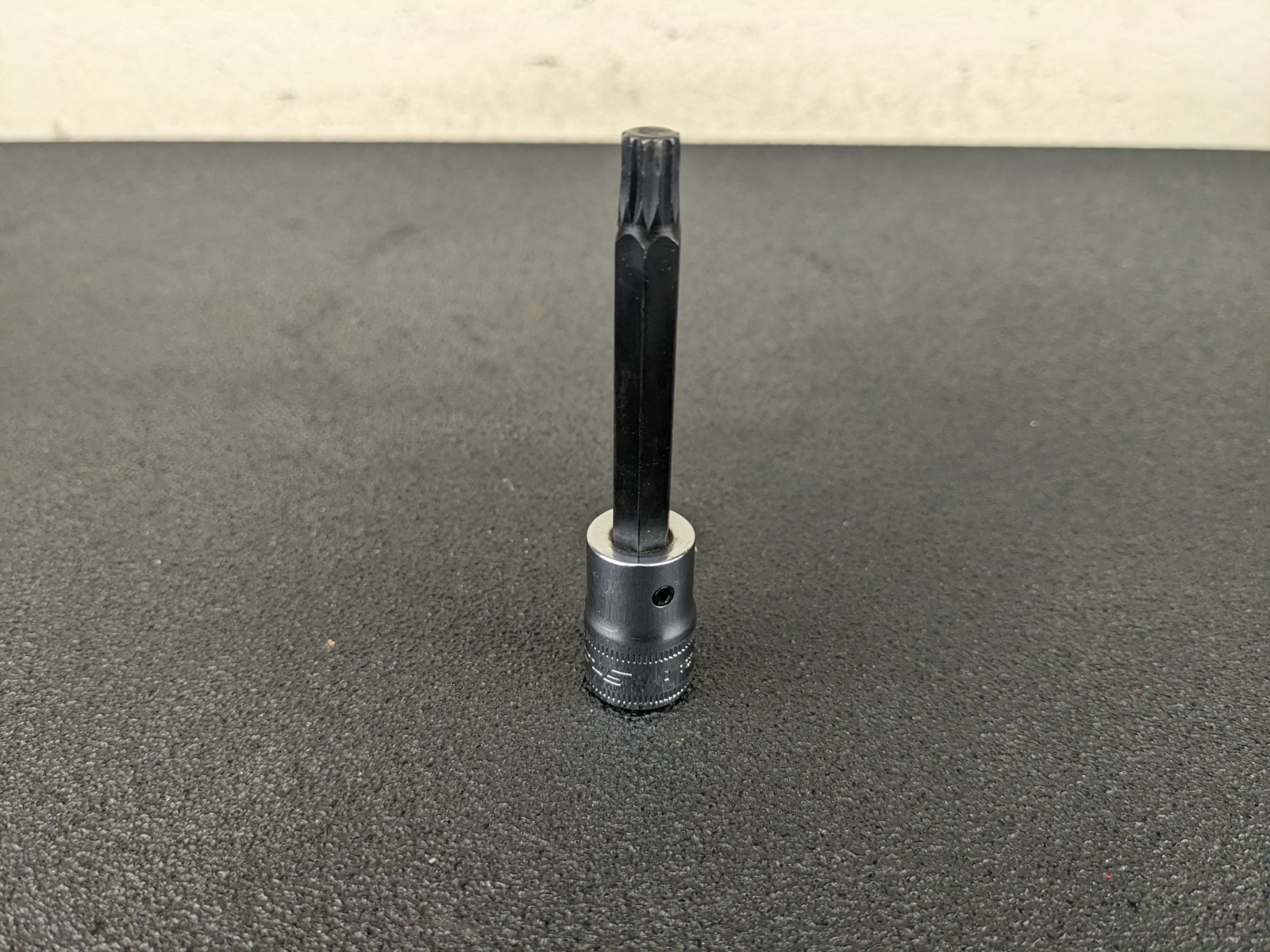 #bn443 Snap On Tools FTSM8AL 3/8″ Drive 8mm Triple Square Socket