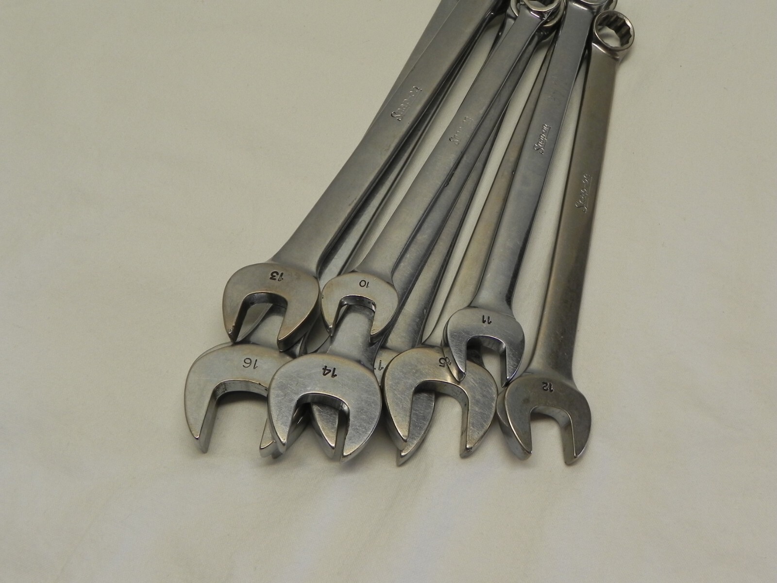 Snap-On 9 Piece 12-Point Metric Flank Drive Combination Wrench Set (10mm-18mm)