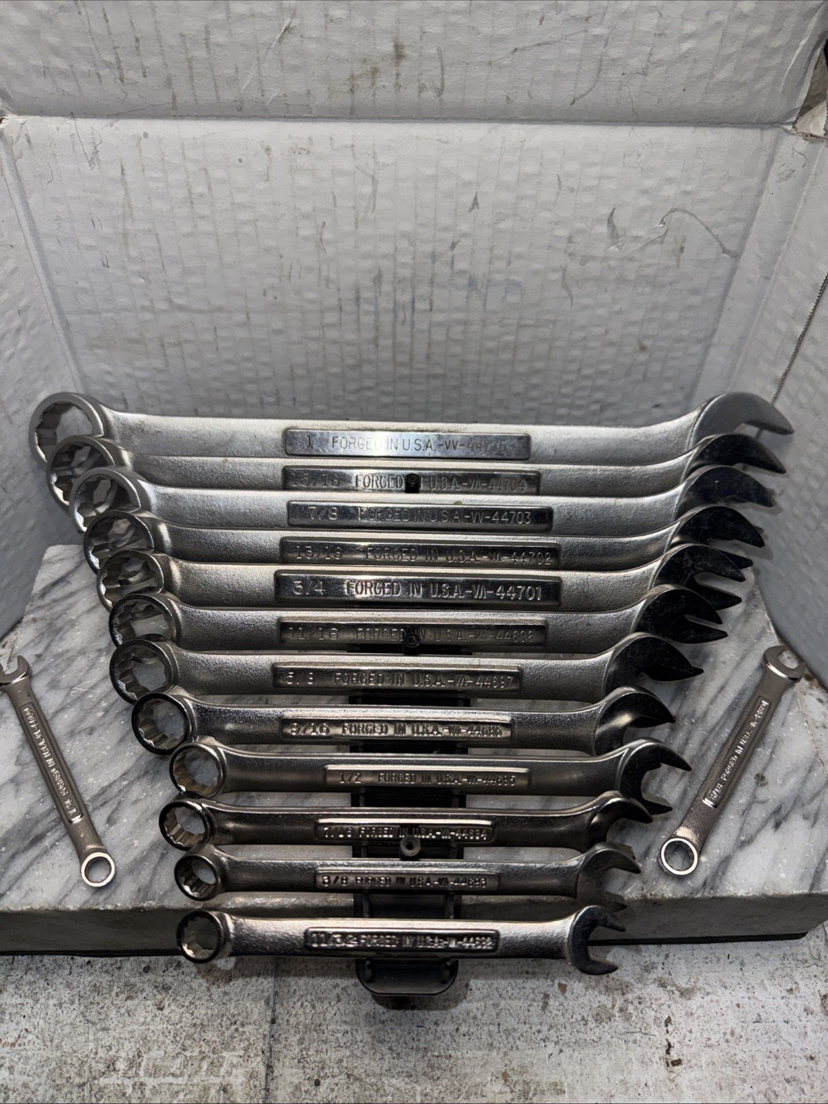 Craftsman , 14 pieces combination wrenches SAE 12 point, Made in the USA