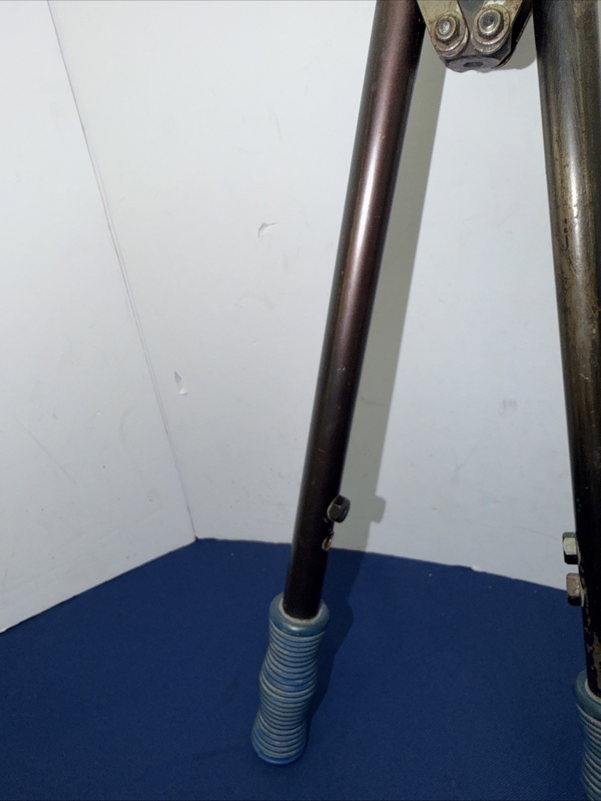 Vintage Tool Aid 19800 Heavy Duty 1/4″ Rivet Gun. Good Used Condition.