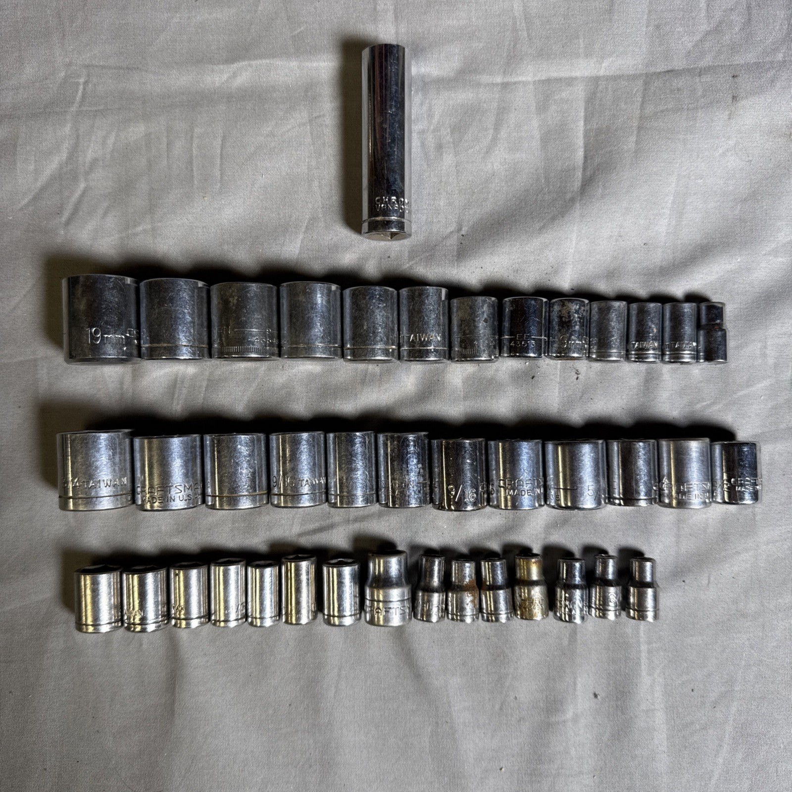Random Assortment Of Sockets – Include Some Craftsman EE And V SAE And Metric