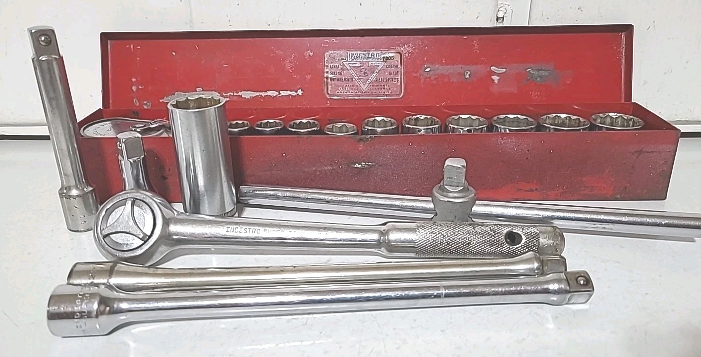 Indestro Super, 1/2″ Drive SAE 26pc Socket Set Tool Box Ext Ratchets BB, Tools